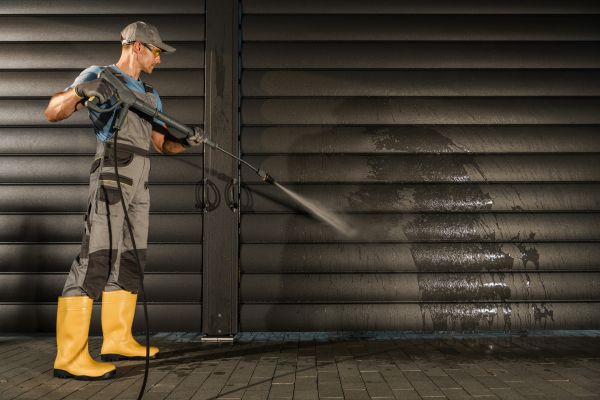 Garage Power Washing in Pottstown